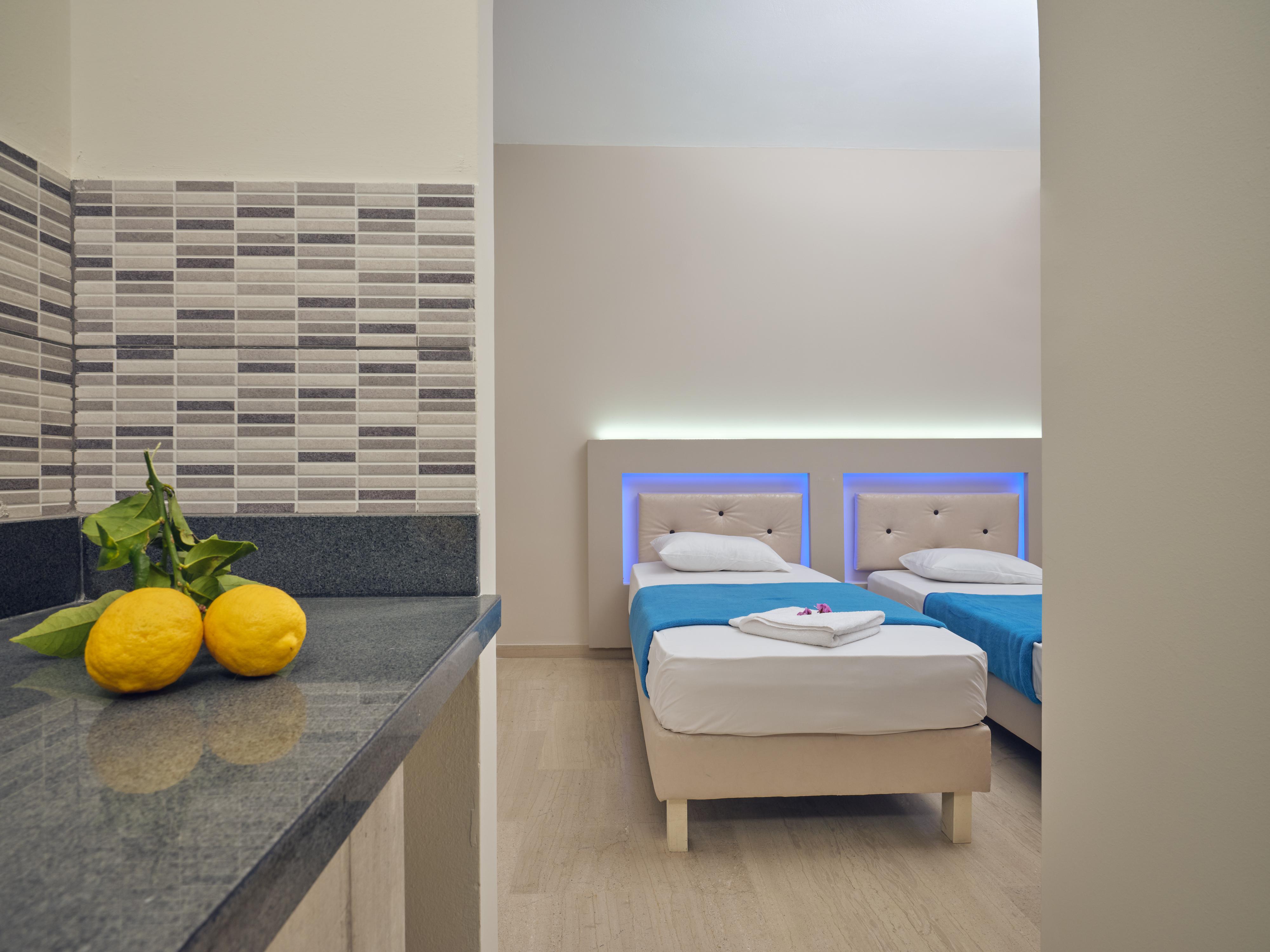 Savvas Hotel (Adults Only) Laganas Bagian luar foto