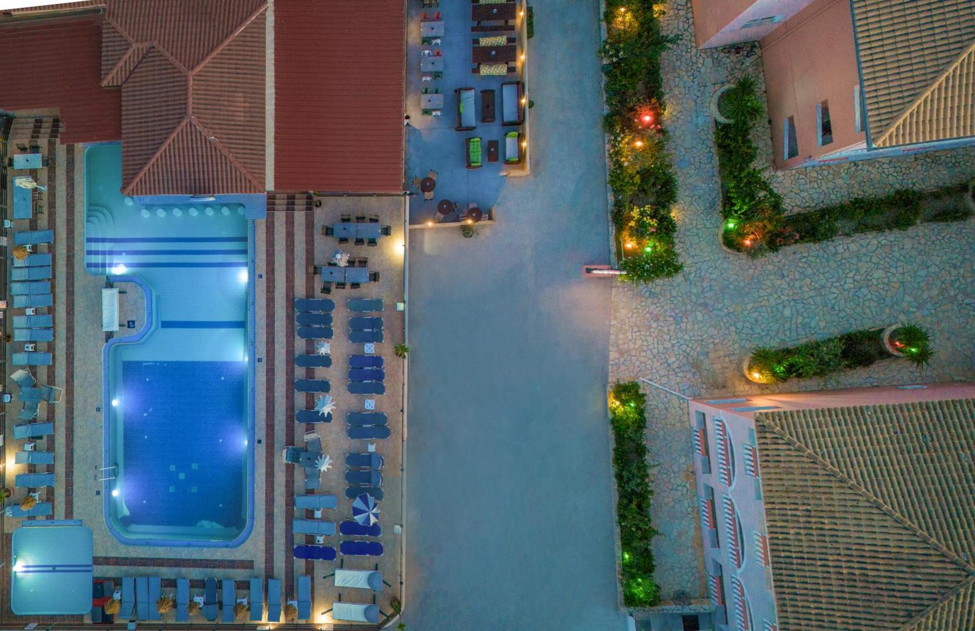 Savvas Hotel (Adults Only) Laganas Bagian luar foto