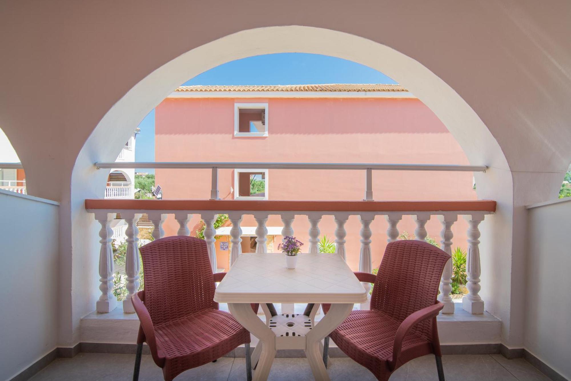 Savvas Hotel (Adults Only) Laganas Bagian luar foto